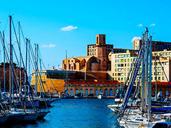 Chasseur immobilier à Marseille cherche appartement de standing proche Vieux Port